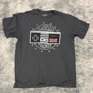 Nintendo Shirt XL